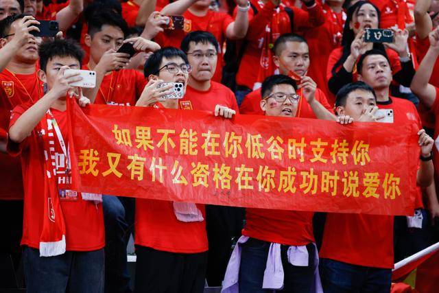 绿军大胜独行侠10连胜 哈利0分步行者惨负鹈鹕