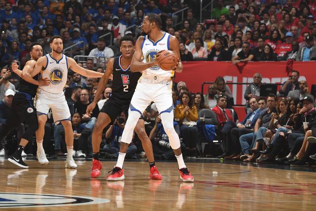 英超-杰克逊破门恩佐助攻 切尔西2-1布伦特福德